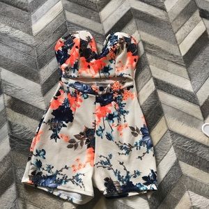 Fashion nova romper
